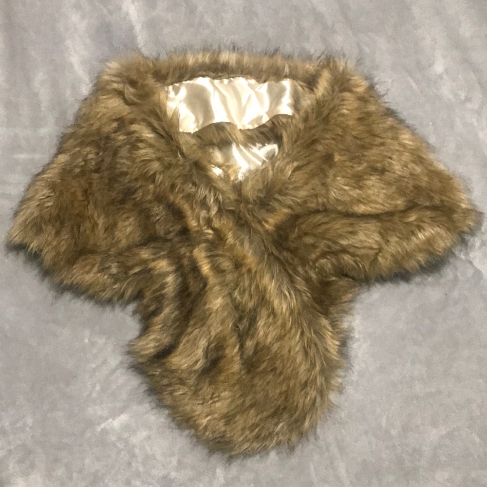 Faux fur shawl with clasp